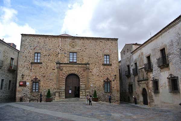 Palacio Episcopal de Cáceres