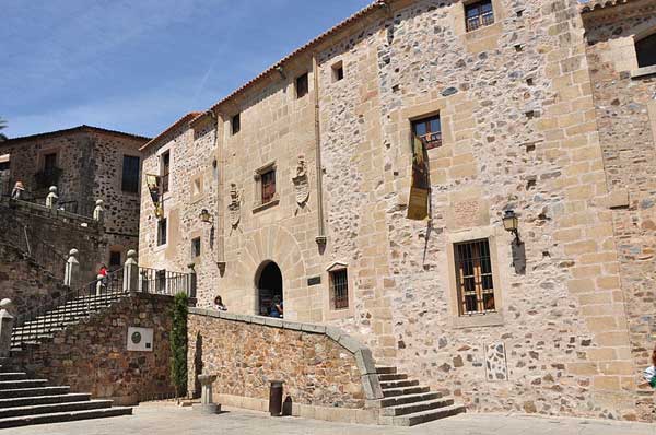 Casa de los Becerra