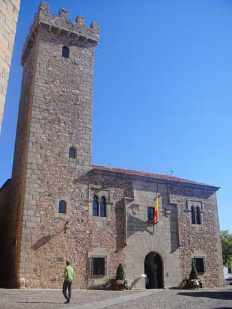 Palacio de las Cigüeñas