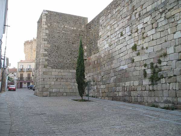 Murallas de Coria Murallas de Coria